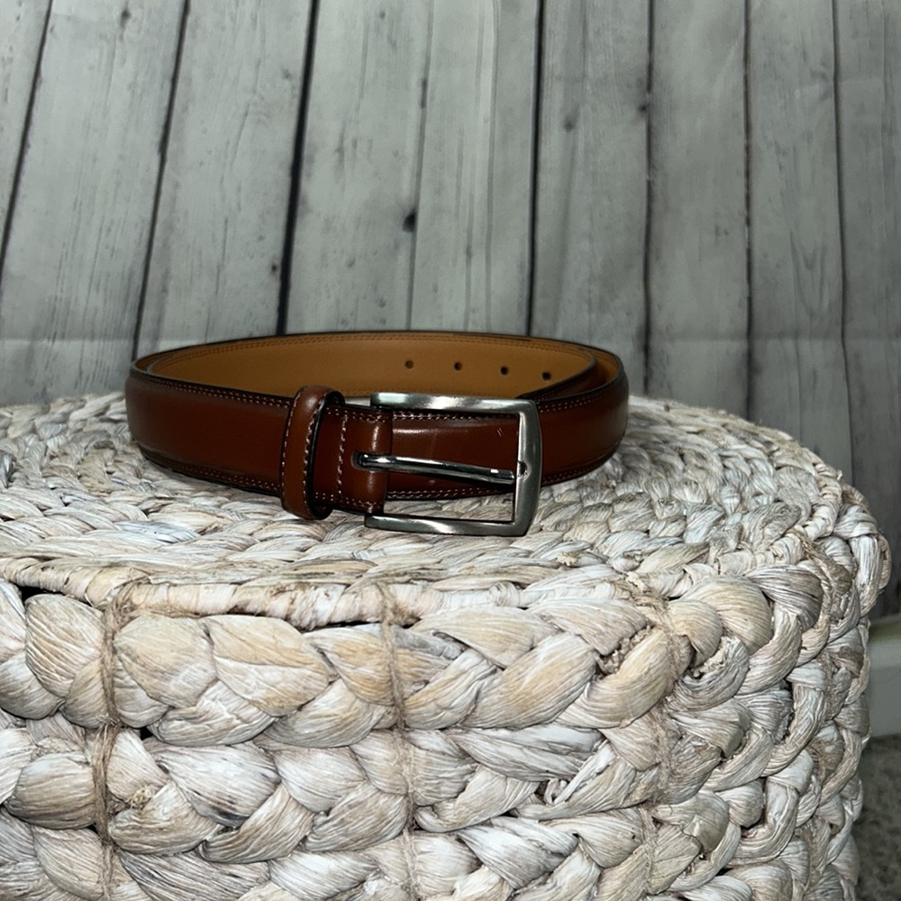 Leather brown dress belt Sz 40
